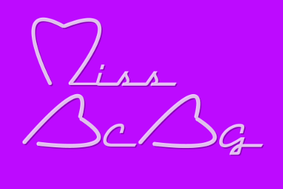 Miss BCBG Dark Pink, par Xavier E. G. Dierick